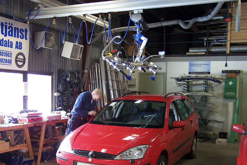 Automotive Glass Handling Solution
